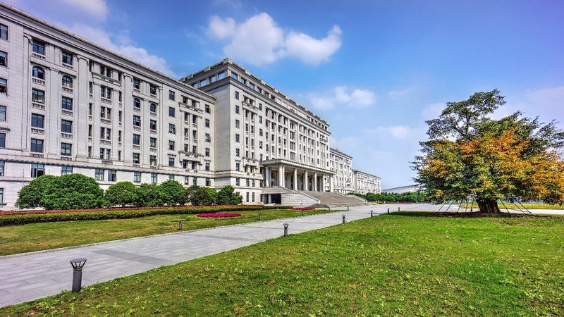 电子配件批发价格通常由以下几个部分构成：
